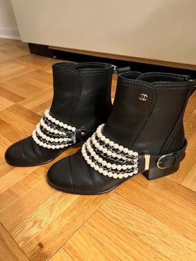 Chanel 2018 Black Leather and Pearl Chain Ankle Boots